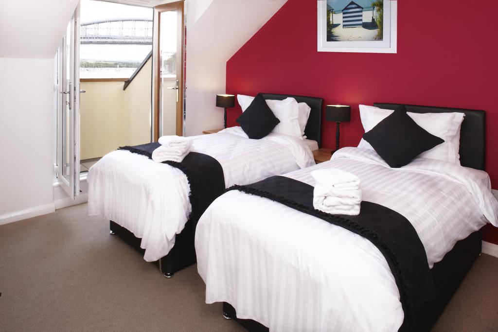 The Ferry House Inn Plymouth Ruang foto